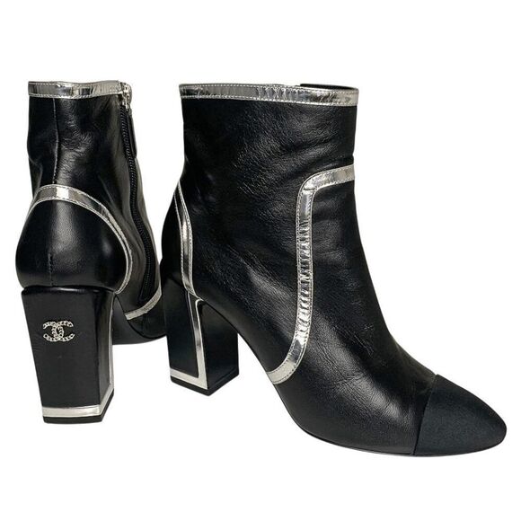 Chanel Interlocking C Black Leather and Grosgrain Ankle Booties EU 37.5 US 6.5-7 - Picture 1 of 10